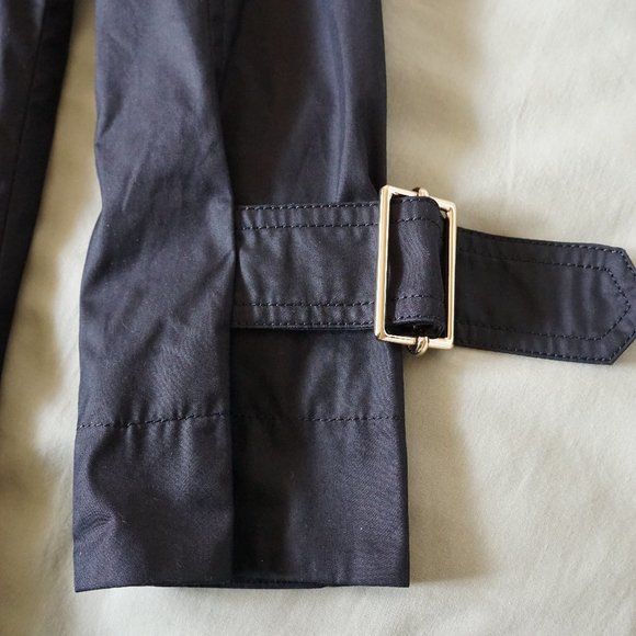 Gucci Double Breasted Short Trench Coat in Black (Size 38 EU) - Picture 5 of 16